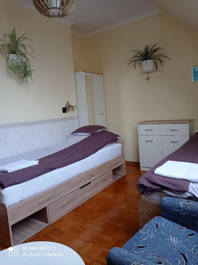 Pensjonat Hotel Akac Vendeghaz Eger Węgry